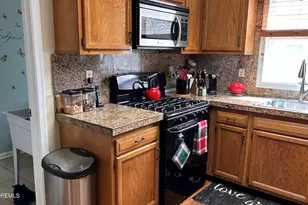 1904 Cherryvale Ct, Toms River Township, NJ 08755 - Photo 18