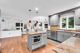 54 Winding Brook Dr, Matawan, NJ 07747 - Photo 18