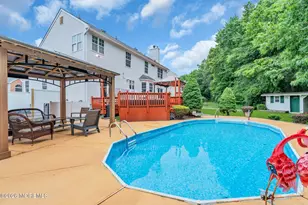 54 Winding Brook Dr, Matawan, NJ 07747 - Photo 2