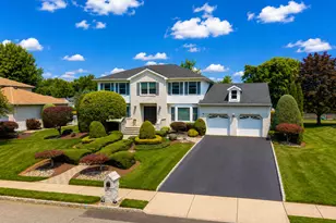 18 Carrie Dr, Marlboro Township, NJ 07746 - Photo 52