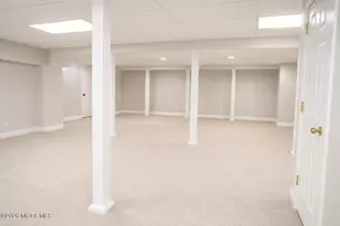 27 Goshawk Ct, Morganville, NJ 07751 - Photo 68