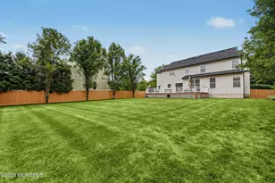 27 Goshawk Ct, Morganville, NJ 07751 - Photo 50