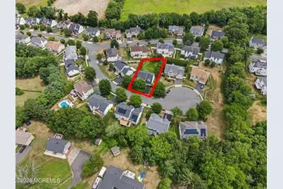 27 Goshawk Court, Morganville, NJ 07751 - Photo 12