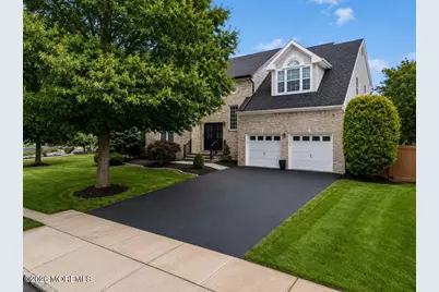 27 Goshawk Court, Morganville, NJ 07751 - Photo 4