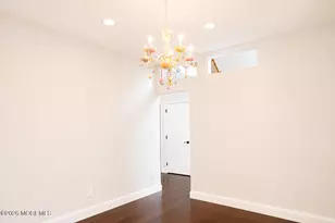 27 Goshawk Ct, Morganville, NJ 07751 - Photo 18
