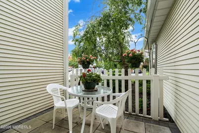 71 S Manor Court, Wall Township, NJ 07719 - Photo 10