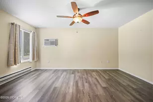 156 Cross Slope Ct, Manalapan Township, NJ 07726 - Photo 18