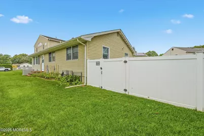 89 Venus Lane, Toms River Township, NJ 08753 - Photo 8
