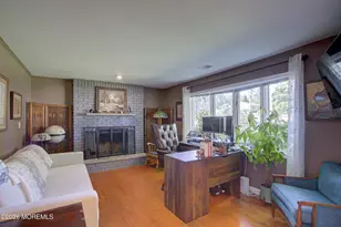 113 Apple Blossom Ln, Middletown, NJ 07748 - Photo 4