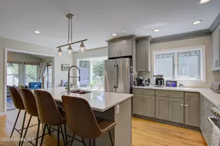 113 Apple Blossom Ln, Middletown, NJ 07748 - Photo 4