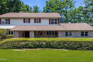 343 River Rd, Fair Haven, NJ 07704 - Photo 2