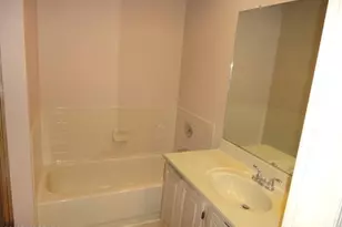 422 Indigo Ct, Morganville, NJ 07751 - Photo 12