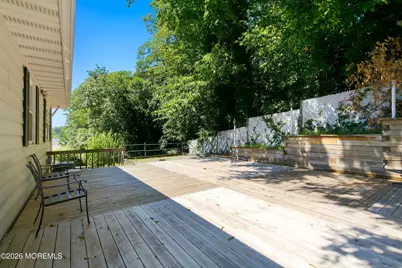 444 W Lookout Avenue, Hackensack, NJ 07601 - Photo 22