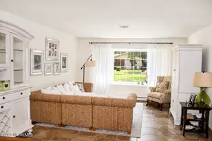 600A Lake Point Dr, Lakewood, NJ 08701 - Photo 2