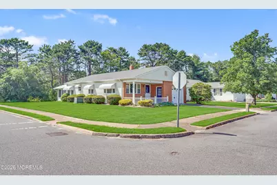 1 Selkirk Avenue, Toms River Township, NJ 08757 - Photo 2