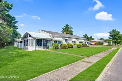 1 Selkirk Avenue, Toms River Township, NJ 08757 - Photo 6