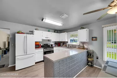 1 Selkirk Avenue, Toms River Township, NJ 08757 - Photo 20