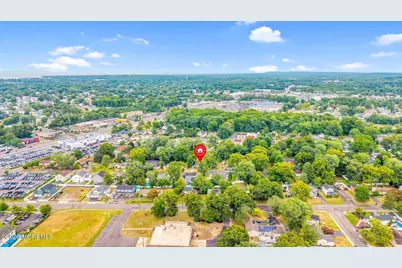 21 Park Avenue, Hazlet Township, NJ 07730 - Photo 42