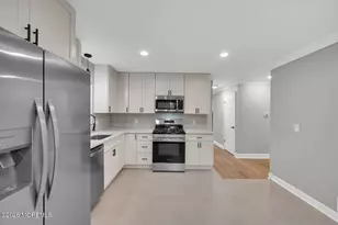 21 Park Ave, Hazlet Township, NJ 07730 - Photo 6