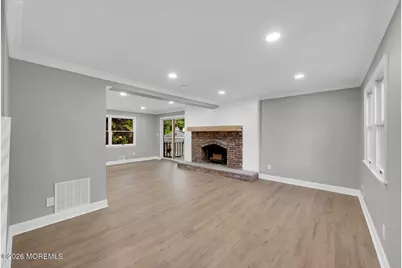 21 Park Avenue, Hazlet Township, NJ 07730 - Photo 20