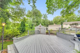 21 Park Ave, Hazlet Township, NJ 07730 - Photo 28