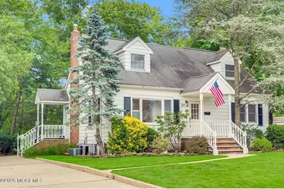 21 Park Avenue, Hazlet Township, NJ 07730 - Photo 2
