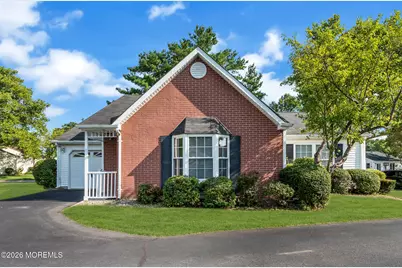 2 Gatley Close, Freehold, NJ 07728 - Photo 2