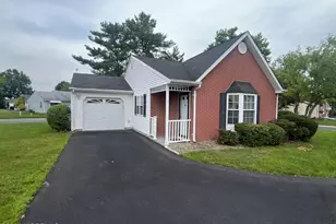2 Gatley Close, Freehold, NJ 07728 - Photo 1