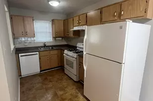 2 Gatley Close, Freehold, NJ 07728 - Photo 2
