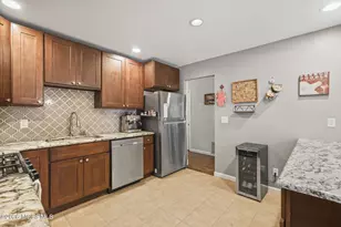 13 Flamingo Dr, Howell Township, NJ 07731 - Photo 8
