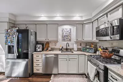 34 Alpine Road, Holmdel, NJ 07733 - Photo 10