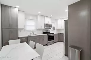 18 Wyoming Dr, Jackson, NJ 08527 - Photo 6