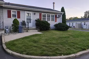 14 Primrose Ln, Jackson, NJ 08527 - Photo 2