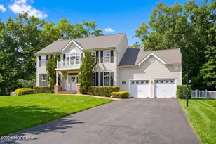 19 Goldfinch Rd, Jackson, NJ 08527 - Photo 2