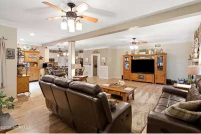 19 Goldfinch Road, Jackson, NJ 08527 - Photo 4