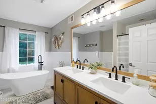 19 Goldfinch Rd, Jackson, NJ 08527 - Photo 20