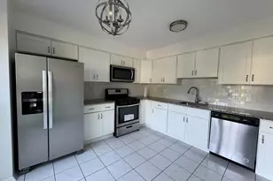 496 Cottonwood Ct, Howell Township, NJ 07731 - Photo 4