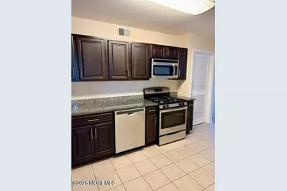 1403 Plymouth Road, North Brunswick Township, NJ 08902 - Photo 8