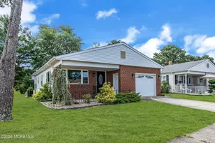 2 Ashcroft Ln, Toms River Township, NJ 08757 - Photo 1