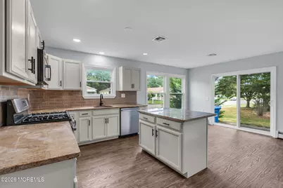 2 Ashcroft Lane, Toms River Township, NJ 08757 - Photo 8