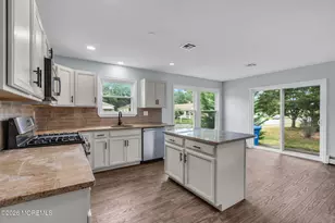 2 Ashcroft Ln, Toms River Township, NJ 08757 - Photo 8