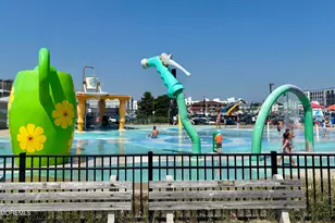 400 Deal Lake Dr, Asbury Park, NJ 07712 - Photo 52