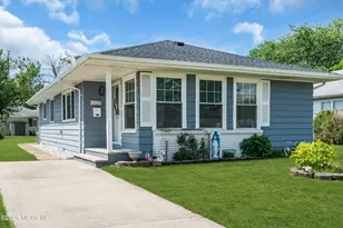 27 Anguilla Ln, Toms River Township, NJ 08757 - Photo 2