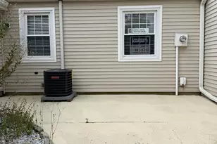 41 Piazza San Paola, Freehold, NJ 07728 - Photo 16