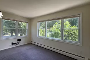 236 W Farms Rd, Farmingdale, NJ 07727 - Photo 10