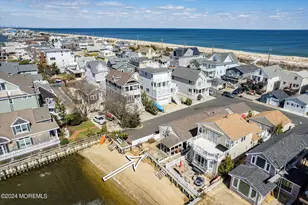 2 Riverview Pl, Sea Bright, NJ 07760 - Photo 38