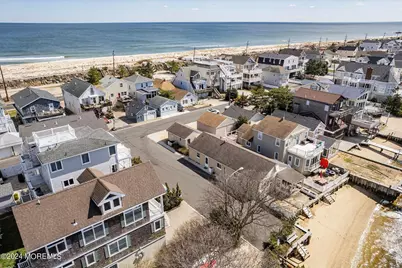 2 Riverview Place, Sea Bright, NJ 07760 - Photo 36