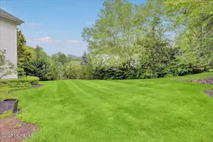11 Hemingway Ct, Morganville, NJ 07751 - Photo 54