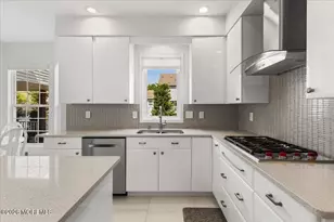 18 Trish Ct, Matawan, NJ 07747 - Photo 12