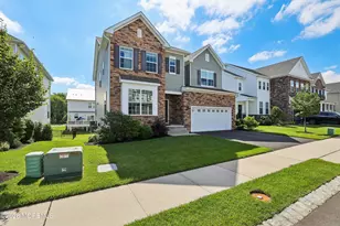 3 Harmon Dr, Tinton Falls, NJ 07724 - Photo 2